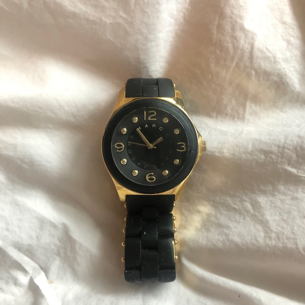 Marc Jacobs Black and Gold Watch‎